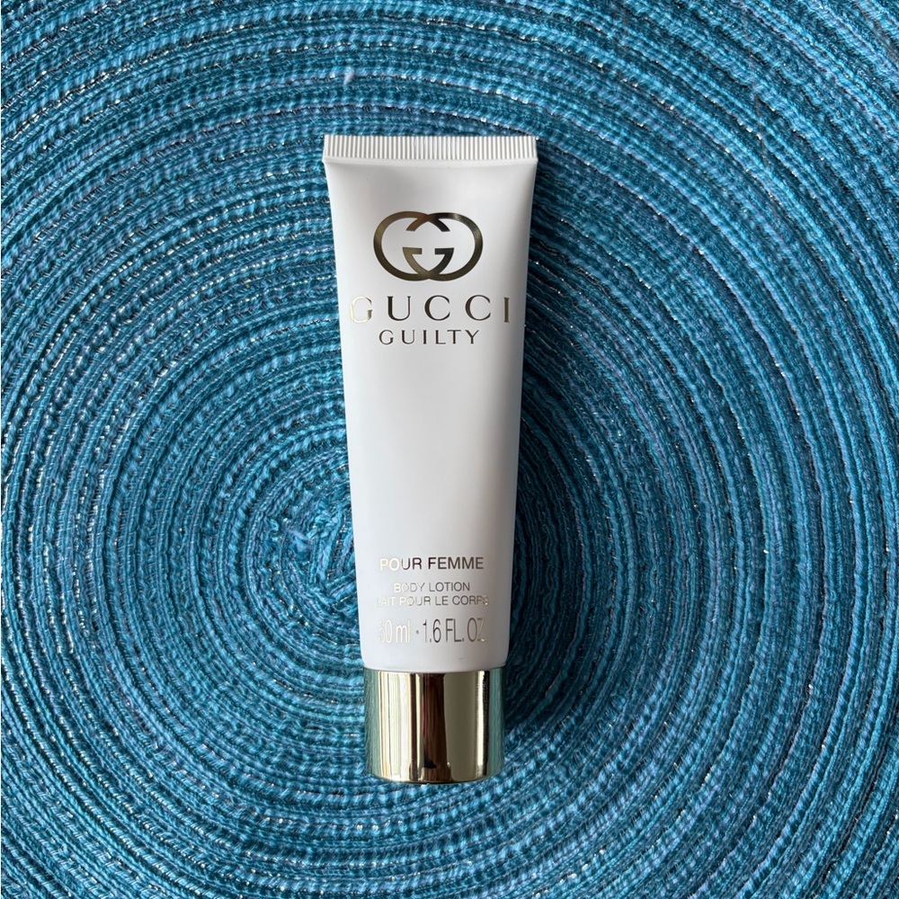 Gucci Guilty Pour Femme Lotion - White & Gold Accents